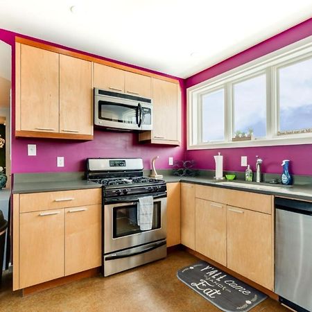 Walk Score 90!!-Historic Downtown District-2 Blocks To Famous Forsyth Park- Huge Private Patio-Private Parking Savannah Exterior foto
