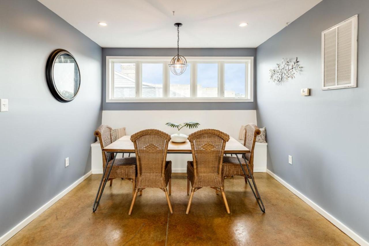 Walk Score 90!!-Historic Downtown District-2 Blocks To Famous Forsyth Park- Huge Private Patio-Private Parking Savannah Exterior foto